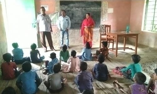 पंचायत सचिव ने विद्यालयों का किया  निरीक्षण ।