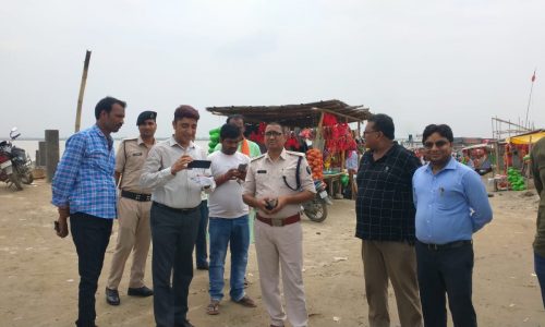 कांवरियों के लिए बुनियादी सुविधाएं उपलब्ध कराने में प्रशासन तत्पर।
