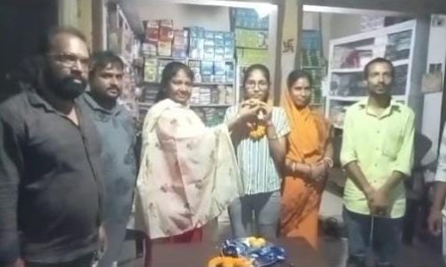 ऋतुराज के नीट की परीक्षा पास करने पर बधाई देने वालों का तांता