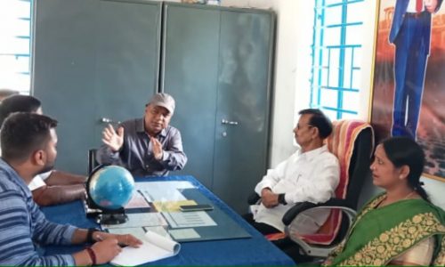 विधायक ने आवासीय विद्यालय का किया निरीक्षण ।
