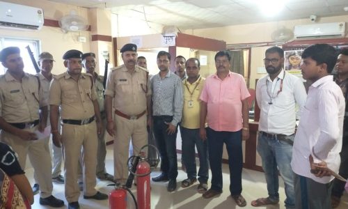 अग्नि सुरक्षा कर्मियों द्वारा चलाया गया जागरुकता अभियान।
