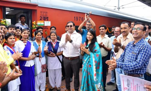 मेरी माटी मेरा देश अमृत कलश यात्रा कार्यक्रम आयोजित ।