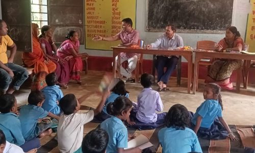 विद्यालय में शिक्षक अभिभावक संगोष्ठी का हुआ आयोजन  ।