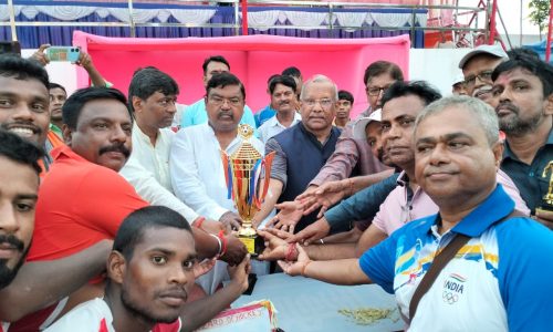 71 वॉ बिहार राज्य मोइनुल हक फुटबाल क्षेत्रिय लीग मैच का हुआ समापन ।