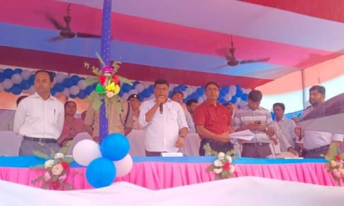 जनसंवाद कार्यक्रम का आयोजन, डीएम ने ग्रामीणों से किया संवाद
