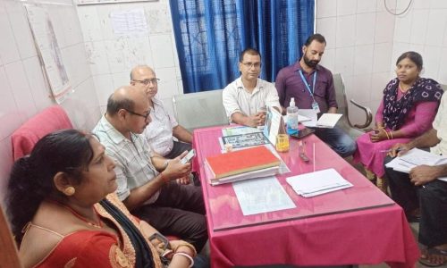 दूसरा चरण के सघन मिशन इंद्रधनुष कार्यक्रम तहत समीक्षा बैठक आयोजित ।