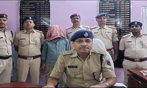 रेल पुलिस ने गांजा तस्कर को किया गिरफ्तार  ।