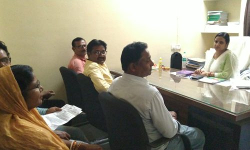 पंचायती राज पदाधिकारी कक्ष में सरपंच, न्याय सचिव व न्याय मित्र की हुई बैठक
