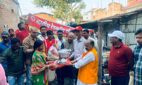 पूर्व उप मुख्यमंत्री ने घटना स्थल पर पहुंच कर पीड़ित परिवार को दिया सांत्वाना