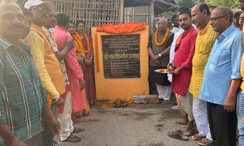 पूर्व उप मुख्यमंत्री ने किया सड़क का उद्धाटन