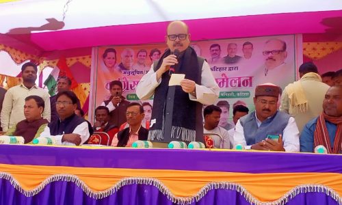 पुर्व सांसद तारीक अनवर मनिहारी पहुंचकर कार्यकर्ताओं से रुबरु हुए