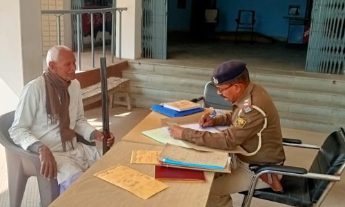 मनिहारी थाना में शस्त्रों का भौतिक सत्यापन