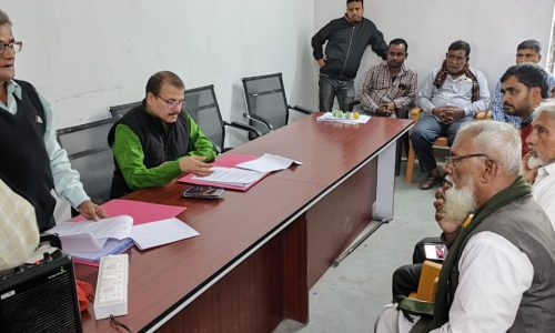 31 दिसंबर तक राशन कार्ड के सभी सदस्यों का आधार लिंक करना अनिवार्य अन्यथा कट जाएगा नाम – एसडीओ