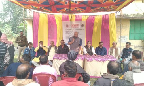 हसनगंज में आयोजित शिविर में प्रधानमंत्री विश्वकर्मा योजना की पुरी जानकारी पूर्व डिप्टी सीएम ने लोगों को दिया