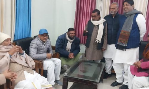 प्राणपुर  प्रखंड के समस्या को लेकर ग्रामीण विकास मंत्री को अवगत कराया।