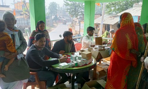 स्वास्थ्य मेला में सर्दी खांसी बदन दर्द की रोग को लेकर ज्यादा लोग पहुंचे ।