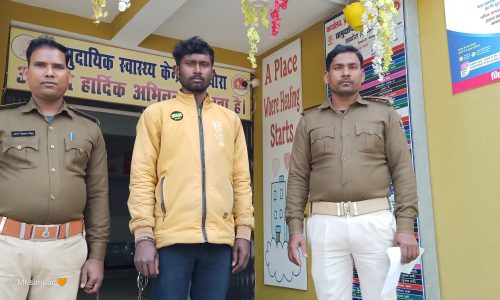 30 लीटर देशी शराब के साथ  युवक को किया गिरफ्तार।