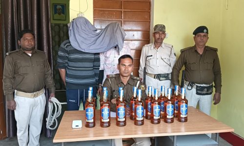 10 लीटर 500 एमएल अंग्रेजी शराब के साथ दो तस्कर हुआ गिरफ्तार।
