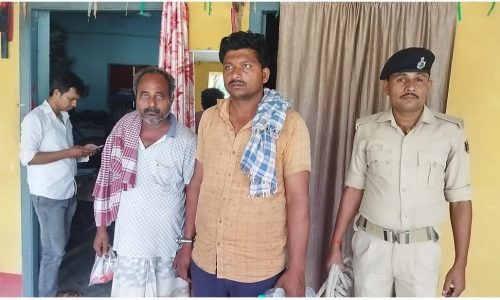 50 मवेशी के साथ दो ट्रक को जप्त चालक गिरफ्तार