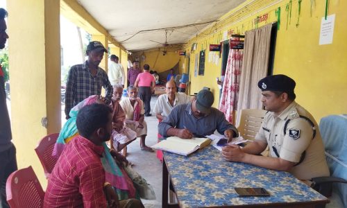 आयोजित जनता दरबार में कुल सात मामलों में से दो  निष्पादन।