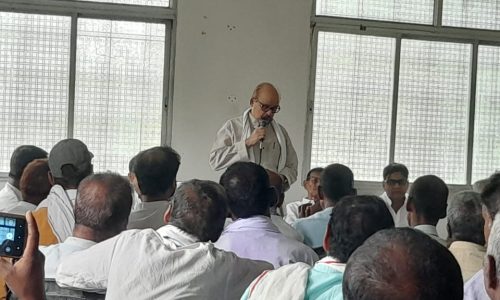 मनिहारी में तारीक अनवर ने कार्यकर्ताओं को किया रीचार्ज ।