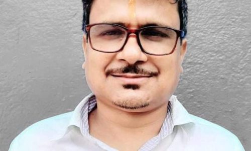 जेडीयू के नेता रौशन अग्रवाल ने दिया बधाई।