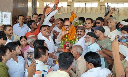 सबसे ज्यादा धन्यवाद के पात्र जनता, जिन्होंने जाति-धर्म  से ऊपर उठकर किया मतदान :तारिक अनवर