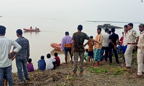 कटिहार की 10 वर्षीय बच्ची मनिहारी गंगा में लापता, पुलिस और एसडीआरएफ की टीम जुटी रेस्क्यू में
