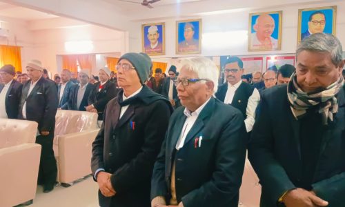 अधिवक्ता भावेश कुमार घोष का निधन शोक सभा  किया आयोजित
