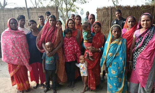 बेटी के शव को लेकर मां परेशान ,रो रो कर बना लिया है बुरा हाल।