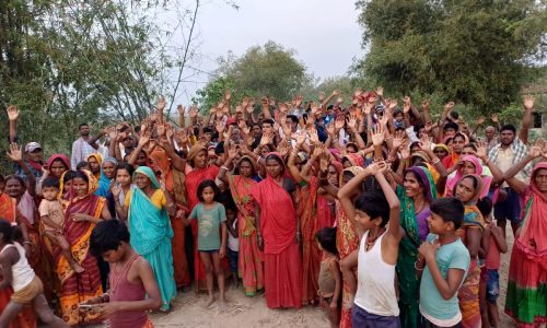 गुरमेला में विस्थापितों का बैठक में कई मुद्दे पर हुई चर्चा