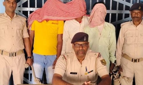 तीन एनबीडब्ल्यू वारंटी को भेजा गया जेल।