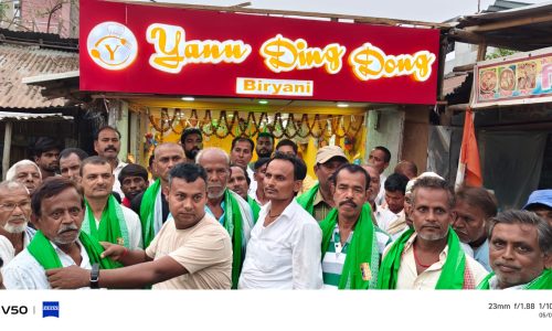 मजदूरों को मिला सम्मान,  किया अंगवस्त्र व अल्पाहार वितरण।