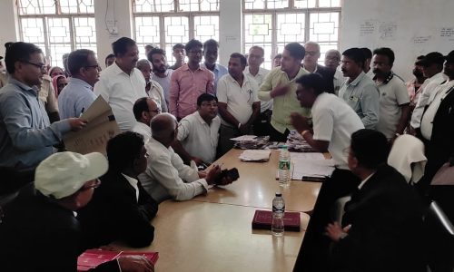 कटिहार राष्ट्रीय मेगा लोक अदालत में 1575 मामलों का हुआ निपटारा-लोक अदालत में सेटलमेंट 4 करोड़ 55 लाख 23 हजार 178 रही।