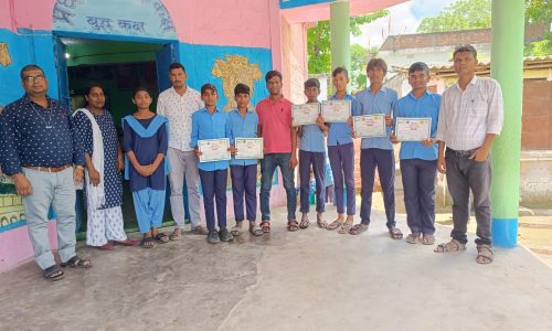 मनिहारी में प्रखंड स्तरीय खेलकूद प्रतियोगिता संपन्न, छात्र-छात्राओं ने दिखाया दमखम।
