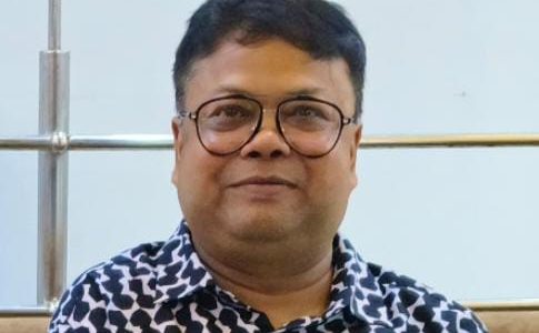चिराग तले अंधेरा वाली कहावत को सेमापुर में चरितार्थ कर रहा बिजली विभाग: भुवन अग्रवाल ।
