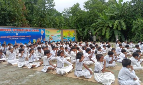 गुरुकुल इंटरनेशनल स्कूल में अंतरराष्ट्रीय योग दिवस हर्षोल्लास से मनाया गया।