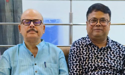 सेमापुर स्टेशन पर यात्री सुविधा बढ़ाने की मांग तूल पकड़ता जा रहा है