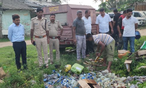 190 ली. देशी व 368.83 ली. अंग्रेजी शराब का किया गया विनष्टी करण