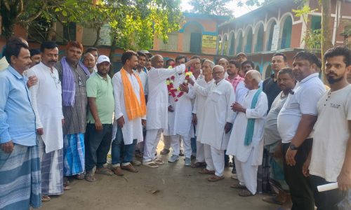 स्थानीय विधायक से विक्षुब्ध होकर इंडिया महागठबंधन के नेता एवं कार्यकर्ताओं ने किया बैठक