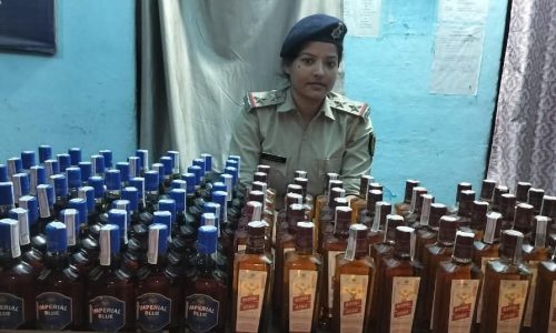 गुप्त सूचना पर 41.25 लीटर विदेशी शराब और 80 लीटर देशी शराब पुलिस ने किया जब्त