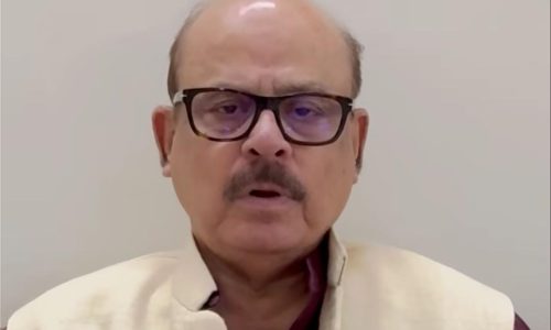 रेल सुविधाओं में सुधार को लेकर सांसद तारिक अनवर की डीआरएम से अहम बैठक-कटिहार जंक्शन से लेकर डीएमयू सेवा तक सांसद ने उठाए जनसुविधा के बड़े मुद्दे