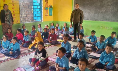 प्राथमिक विद्यालय मनिहारी टोला कंटिया के छात्रों का सर्वांगीण विकास स्वच्छता अनुशासन गुणवत्तापूर्ण पठन-पाठन