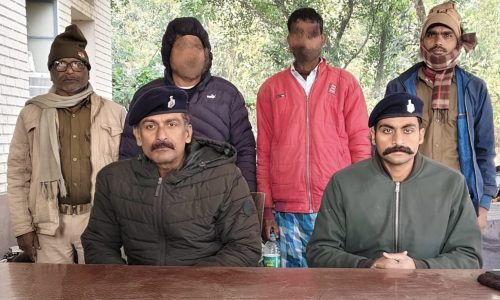 समकालीन अभियान में मनिहारी पुलिस द्वारा दो आरोपी गिरफ्तार