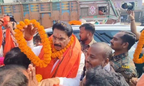भाजपा प्रदेश अध्यक्ष संजय सरावगी पहुंचे‌ कुर्सेला