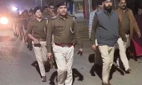 सरस्वती पूजा को लेकर कुरसेला में पुलिस का फ्लैग मार्च, शांति बनाए रखने की अपील