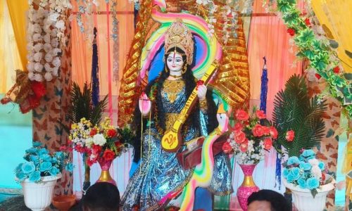 कटिहार में धूमधाम से बसंत पंचमी एवं सरस्वती पूजा मनाया -वैदिक मंत्रोच्चार के साथ देवी सरस्वती की मूर्ति में प्राण प्रतिष्ठा दी गई