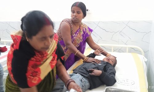 ई-रिक्शा की ठोकर से 6 वर्षीय बालक गंभीर रूप से घायल