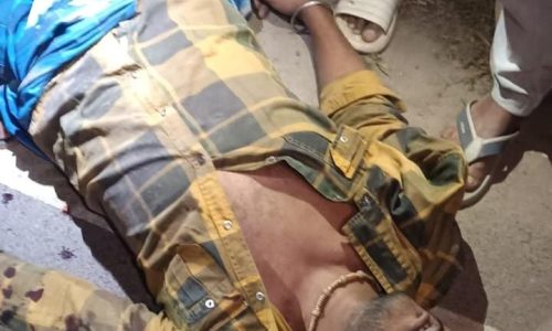 दो बाइक की आमने सामने टक्कर में एक युवक की मौत तथा दो घायल