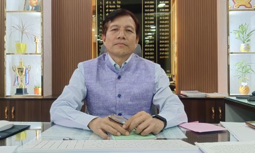 कटिहार रेल मंडल में यात्रियों को बड़ी सौगात:21 स्टेशनों पर 25 ट्रेनों का नया ठहराव प्रारंभ